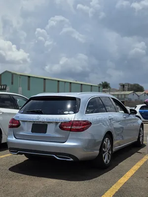 Mercedes-Benz C200 2017 Silver