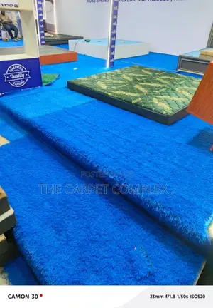 Blue Grass Squaremeter
