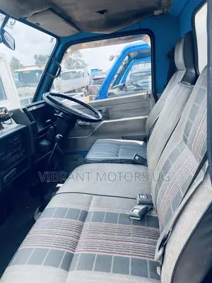 Dump Trucks Isuzu 1998