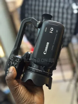 Canon Xa10 Hd Professional Camcorder.