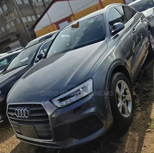 Audi Q3 2.0 TFSI 220hp quattro sport 2016 Gray
