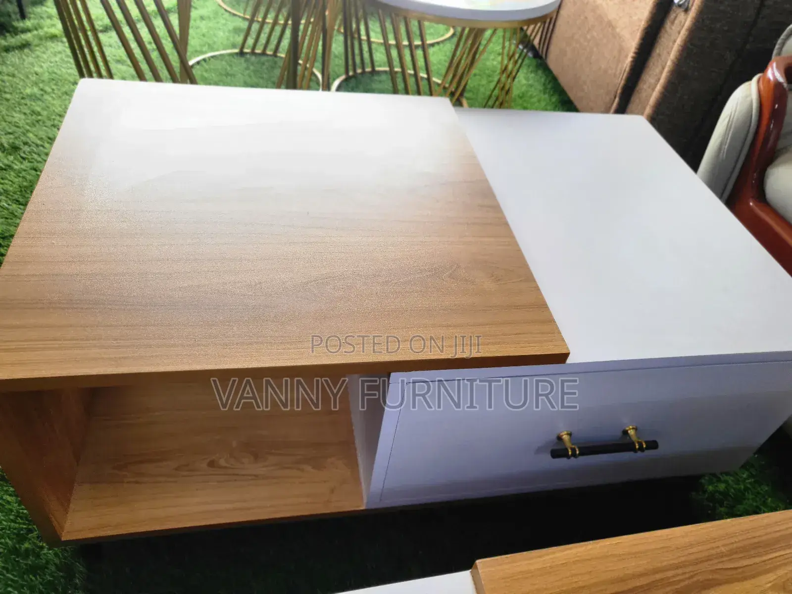 Centre Table/