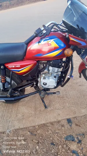 Bajaj Boxer 125 2024 Red