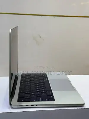 Laptop Apple MacBook Pro 2023 M3 Max 14-inch 18GB Apple M3 SSD 512GB