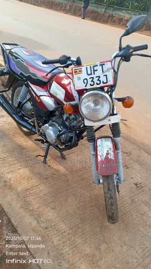 TVS HLX 125 2022 Red