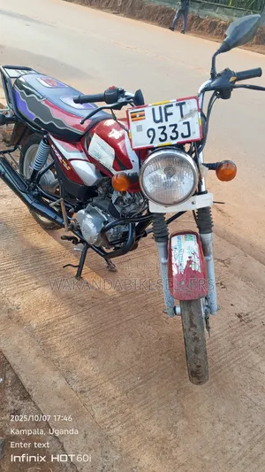 TVS HLX 125 2022 Red