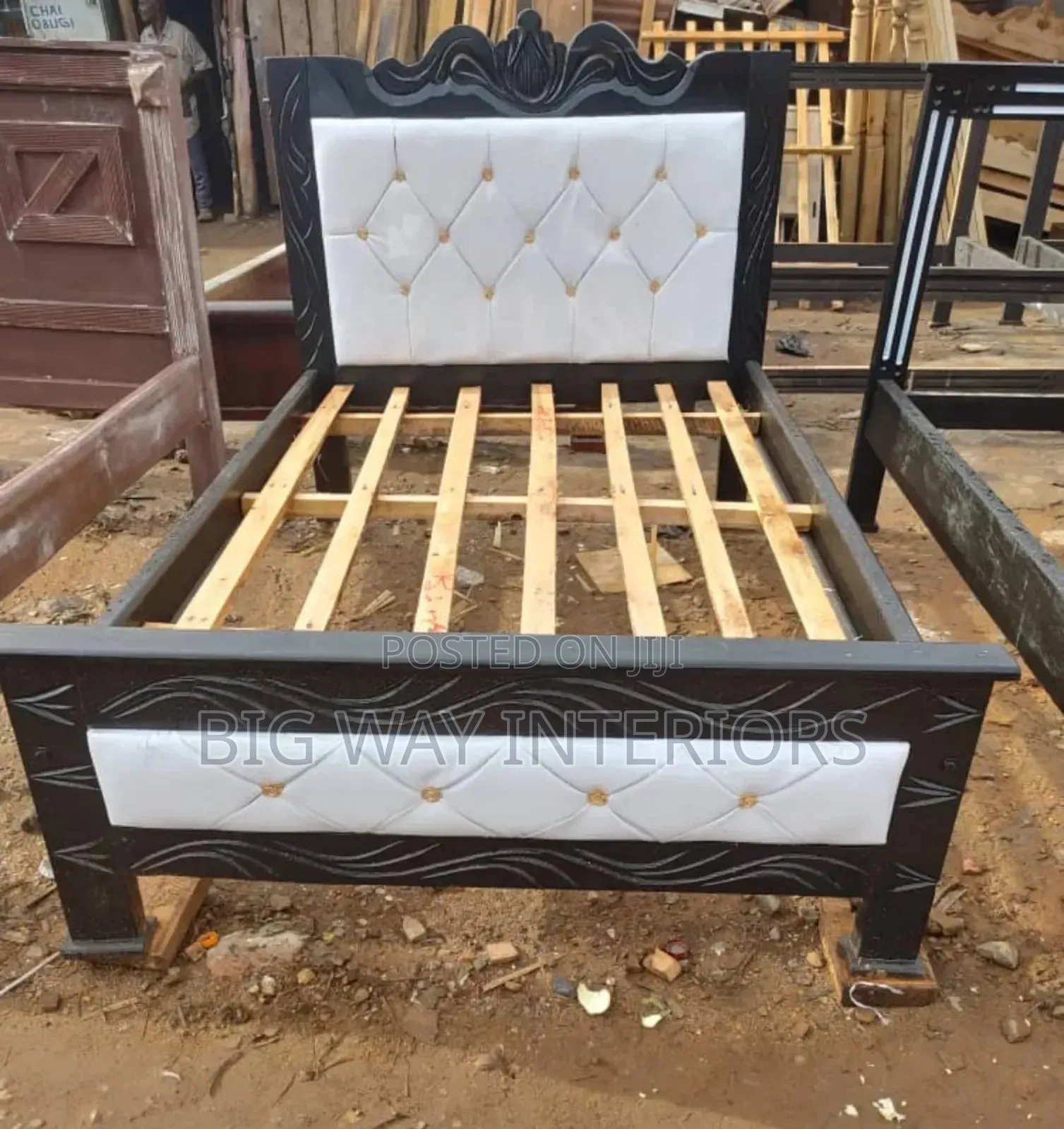 4x6 Bed Brand New in Black