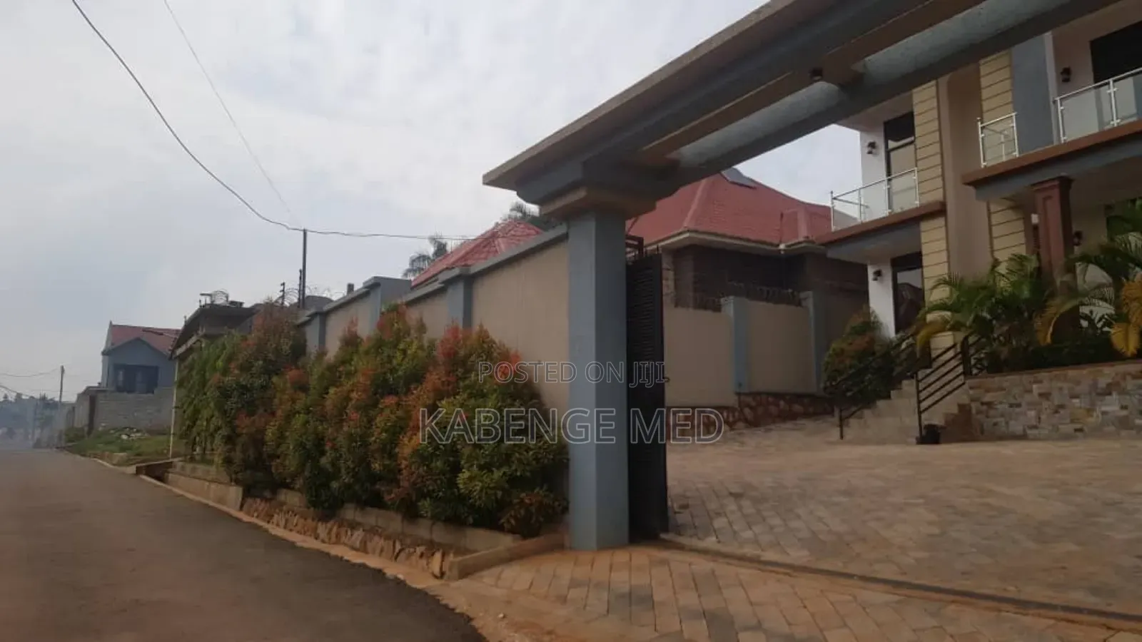Furnished Mini Flat in Shimon Estate, Central Division for sale