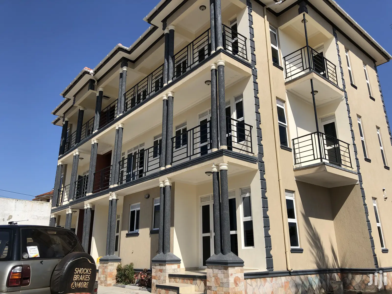 Naalya Apartment Complex On Sale