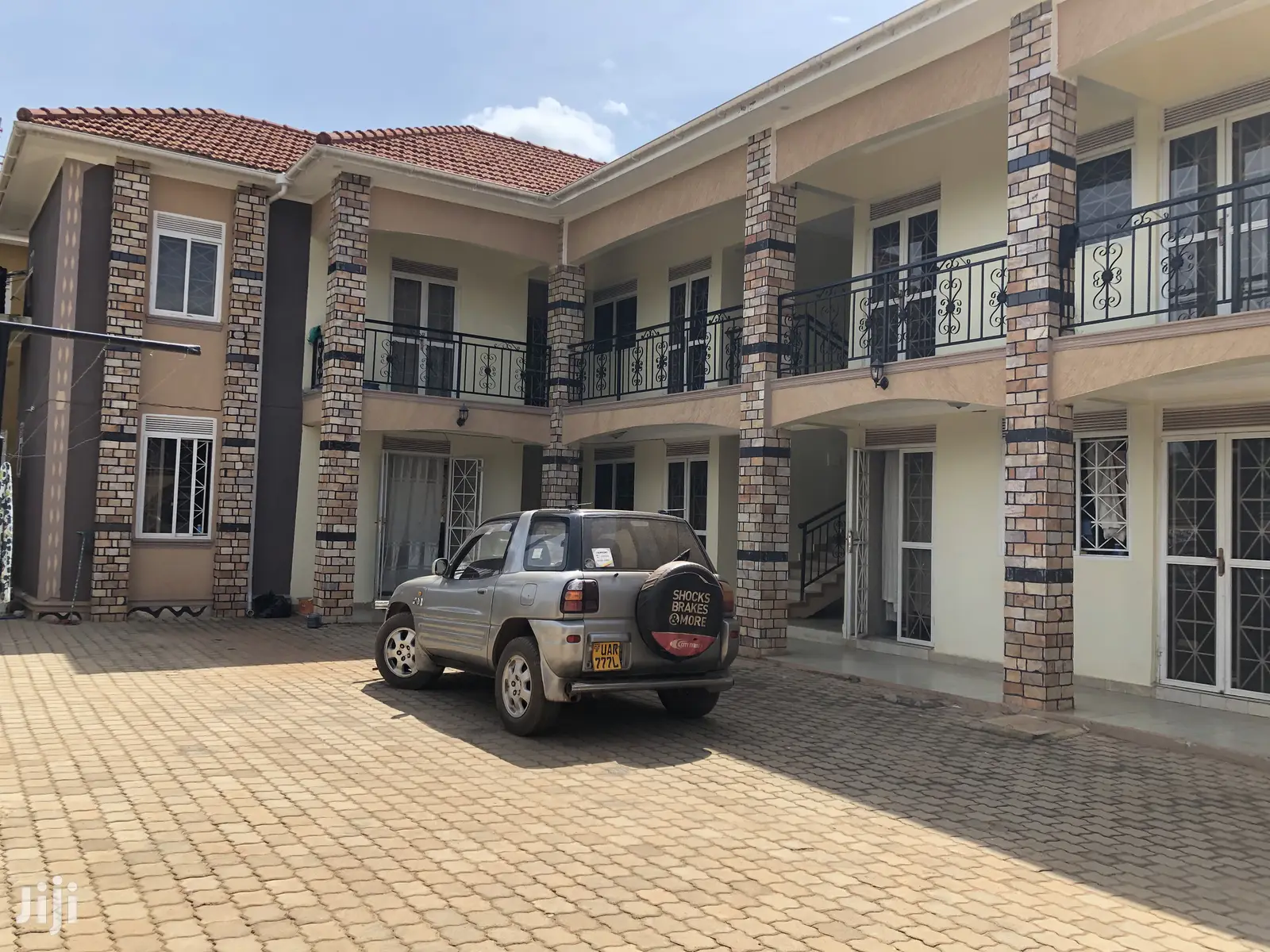 Apartments in Kyaliwajjara for Sale