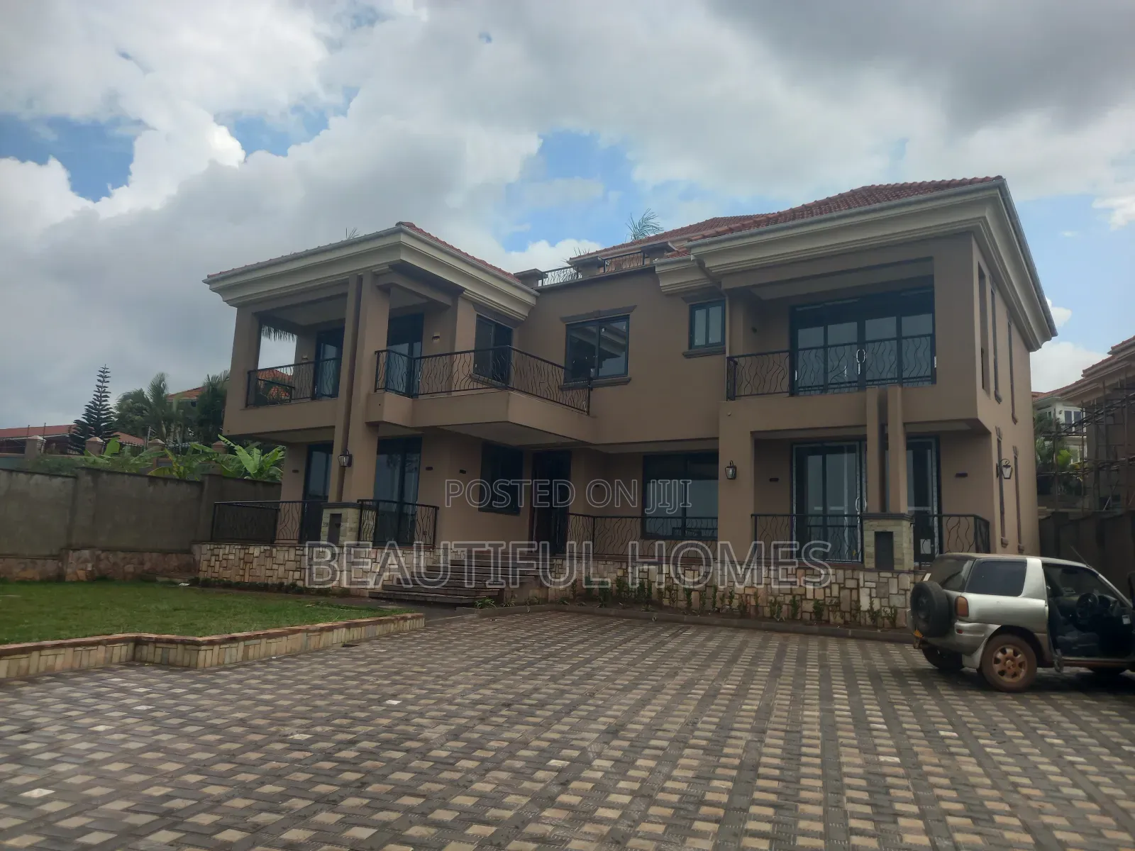 Furnished 6bdrm House in Bunga, Central Division for sale