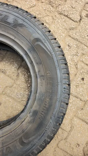 245/70r16 a/T Vigorous Tyres