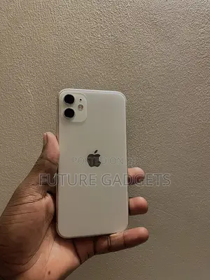 Apple iPhone 11 64 GB White
