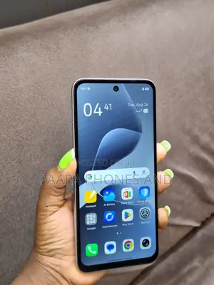 Infinix Hot 60i 128 GB Silver