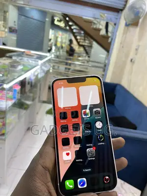 Apple iPhone 13 128 GB Pink