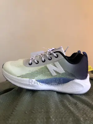 Sneakerskicks