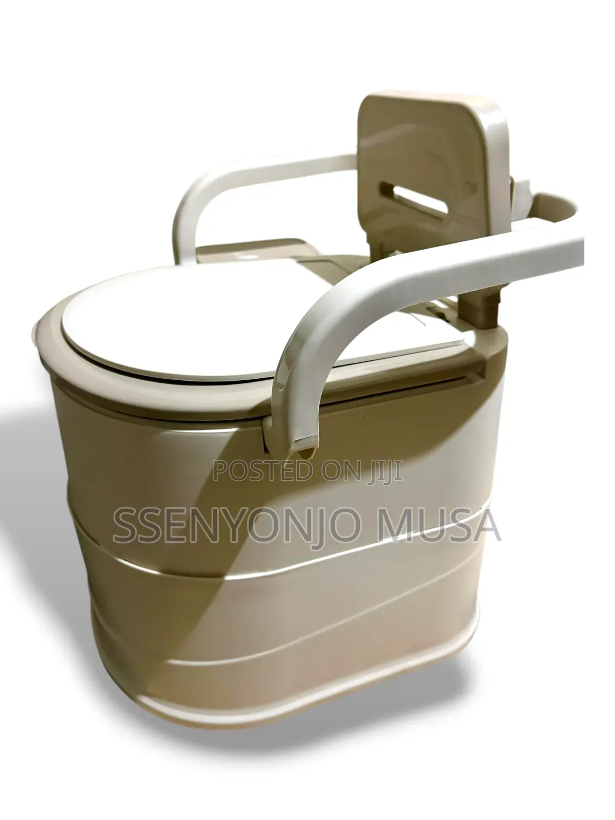 Portable Toilet With Detachable Bucket Roll Holder, Indoor/Outdoor.