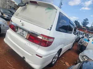 Toyota Alphard 3.0 Petrol FWD 2004 White