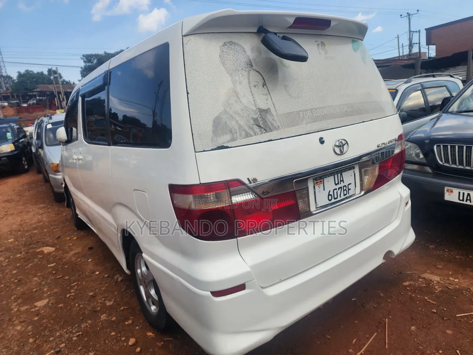 Toyota Alphard 3.0 Petrol FWD 2004 White