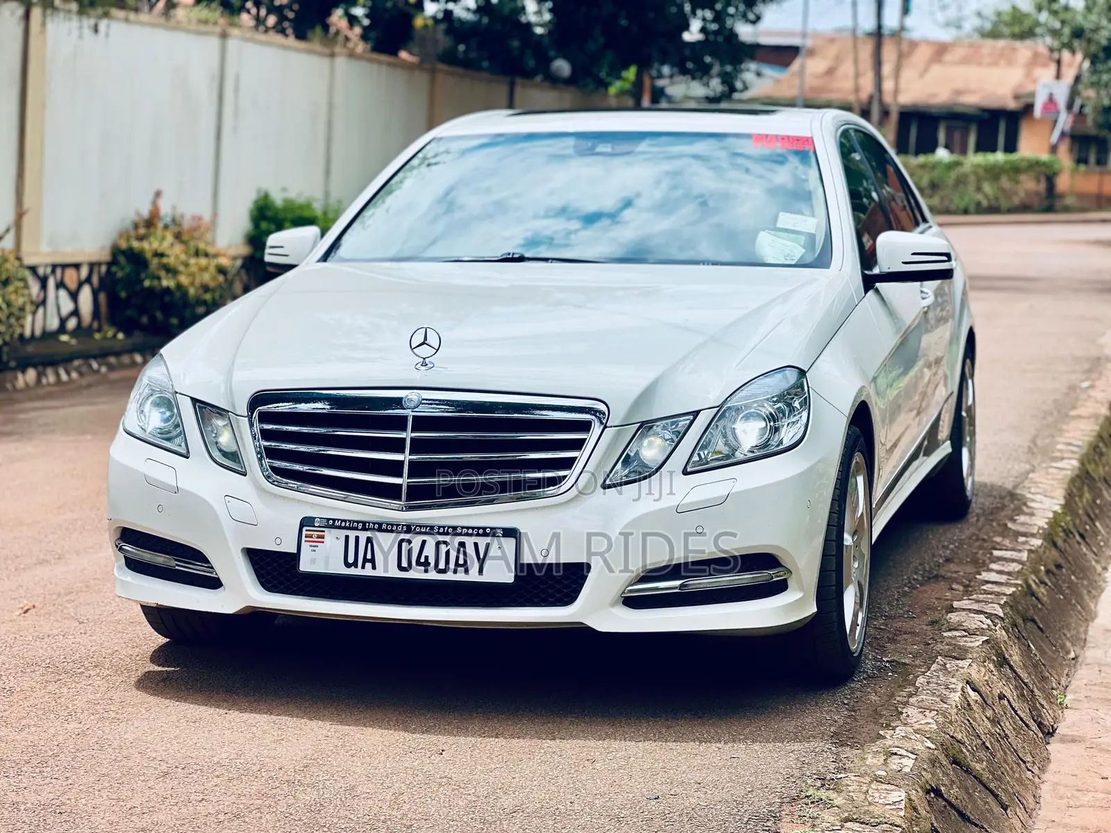 Mercedes-Benz E300 2011 White