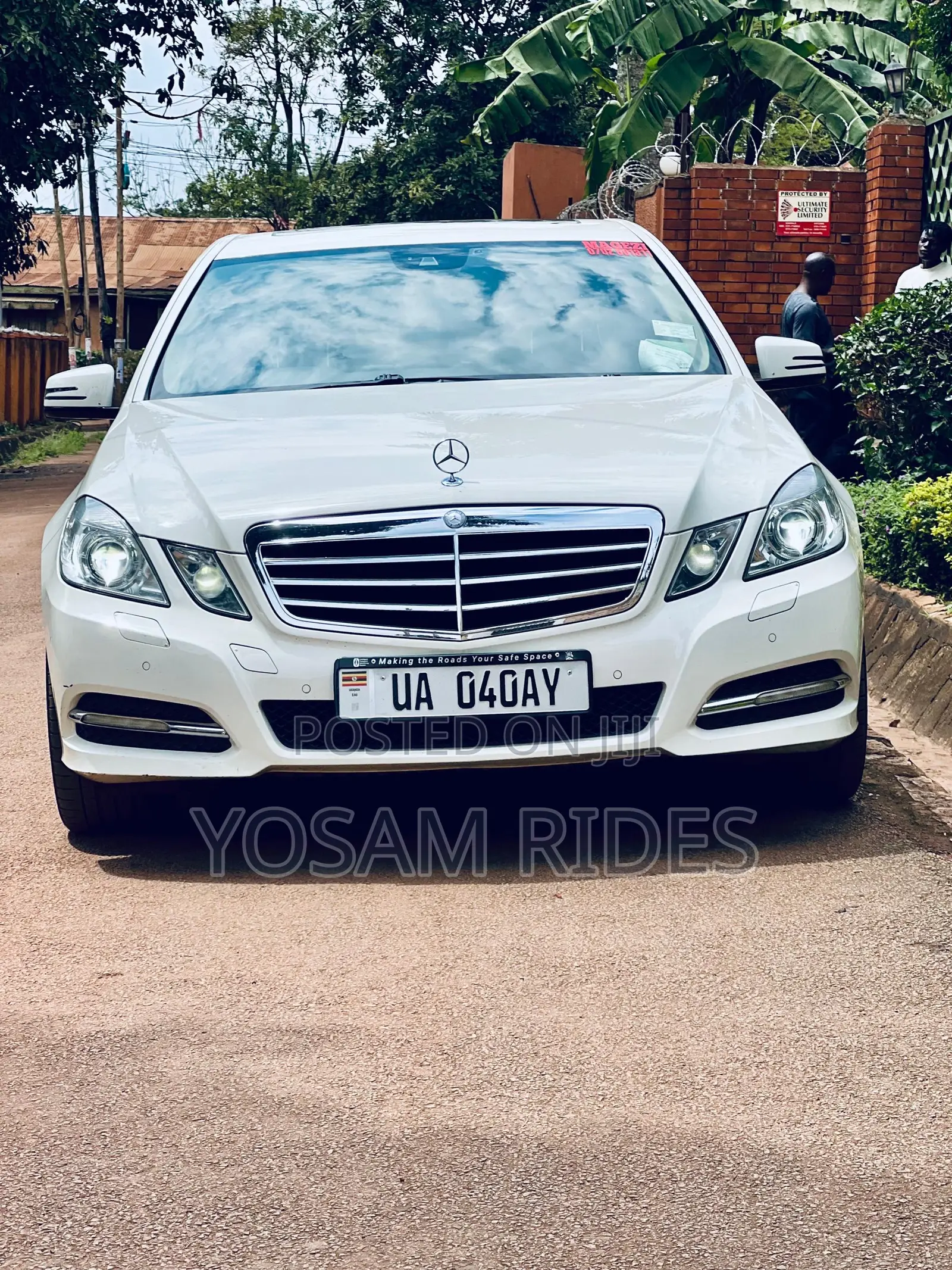 Mercedes-Benz E300 2011 White