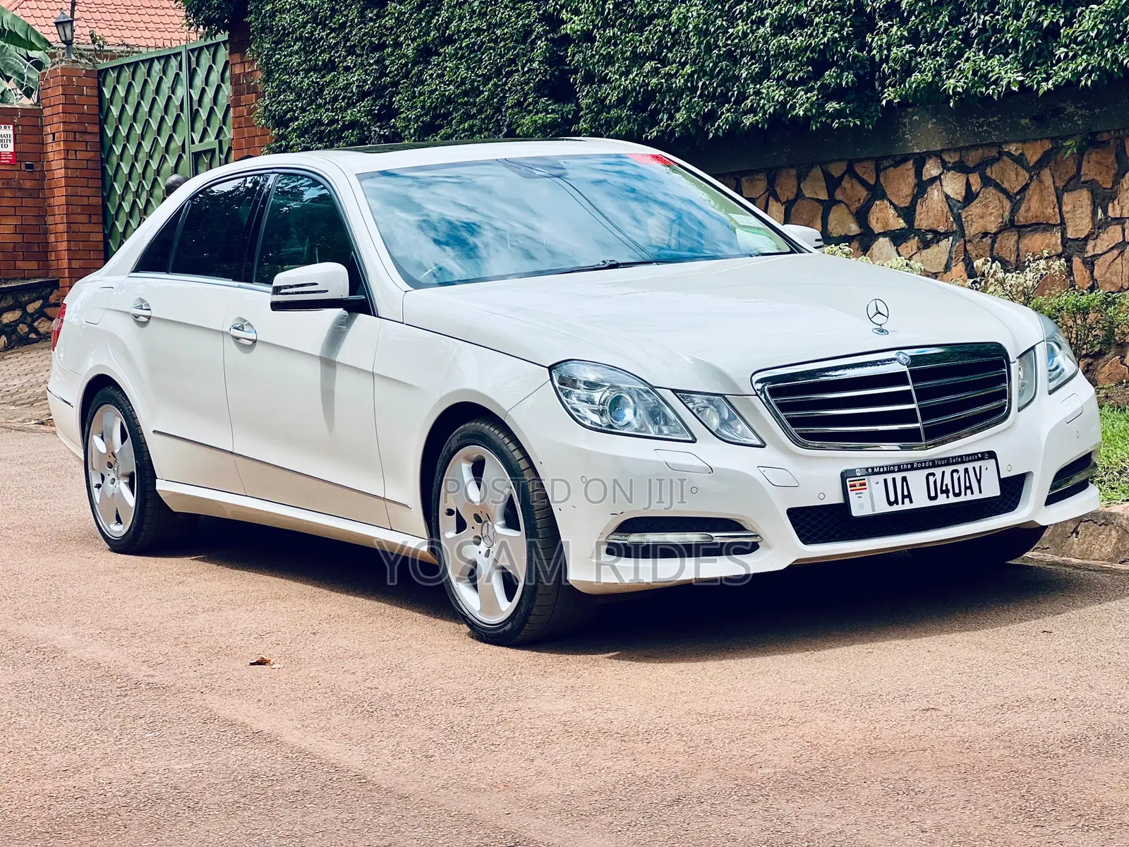 Mercedes-Benz E300 2011 White