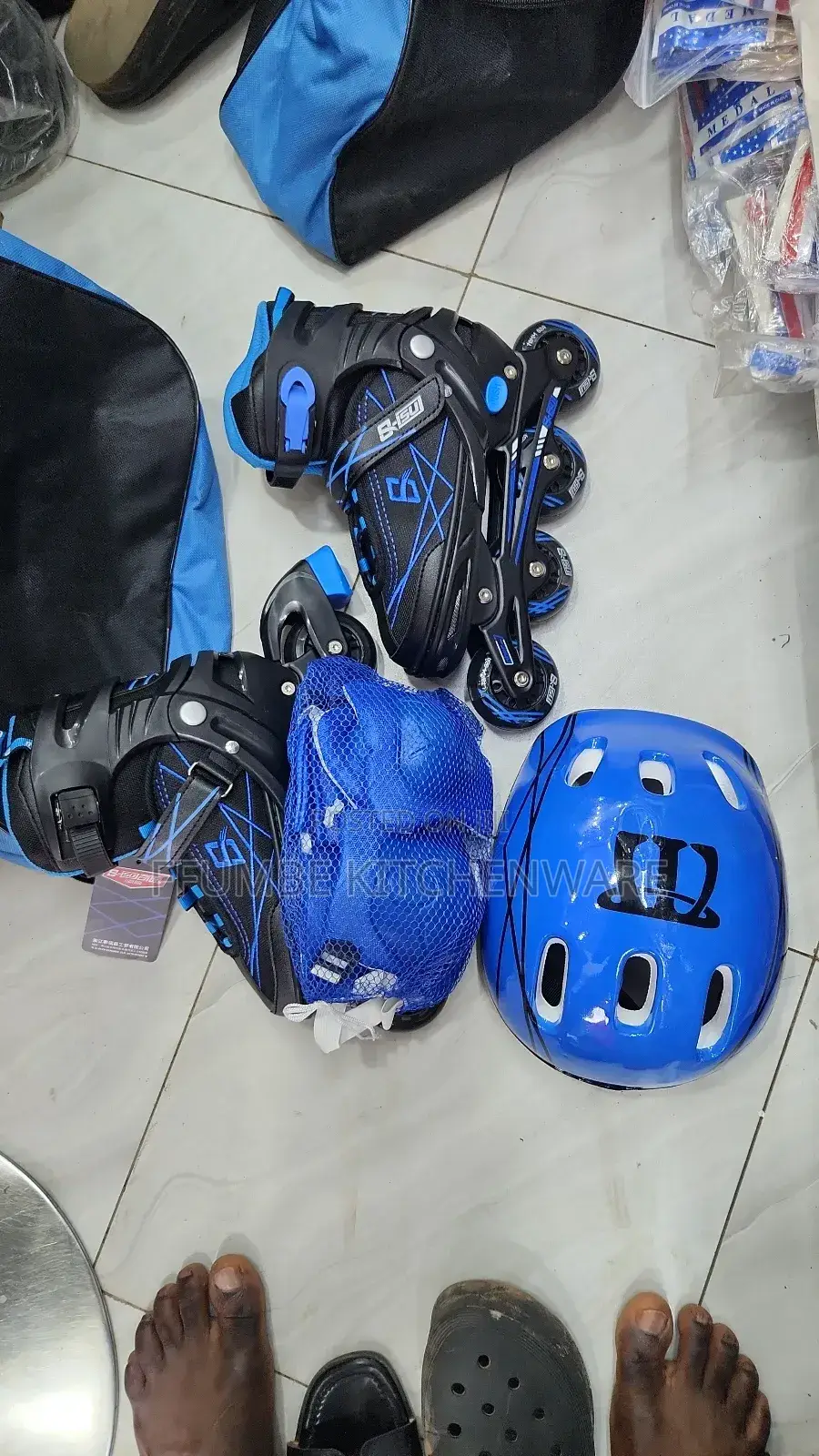 Skate Shoes Set