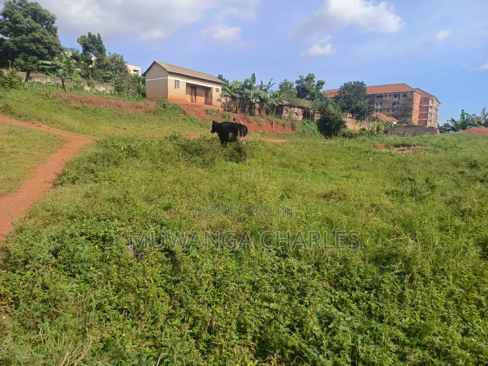 Hot Deal 85decimals on Sale in Makerere Kikoni
