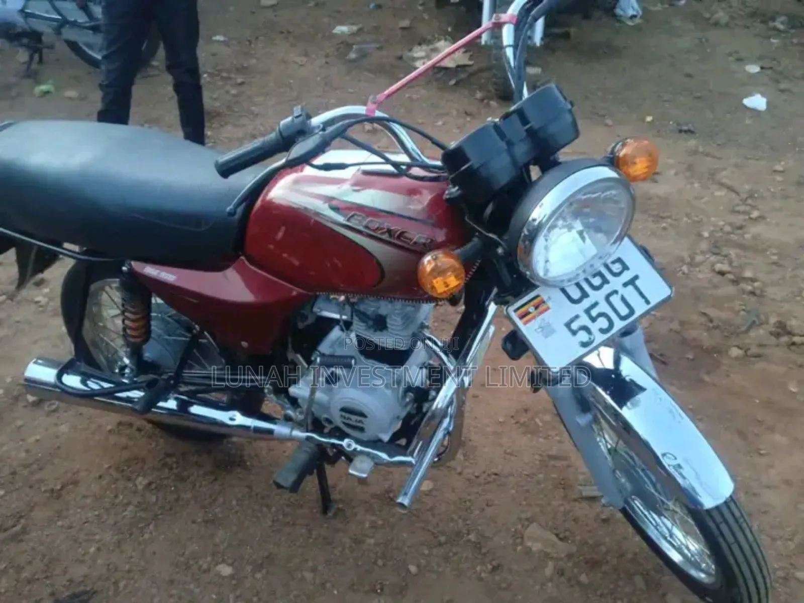 Bajaj Boxer 2025 Red
