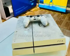 Usa Used Playstation 4 Standard Ps4 Fat. 12 Games, and 2 Controllers