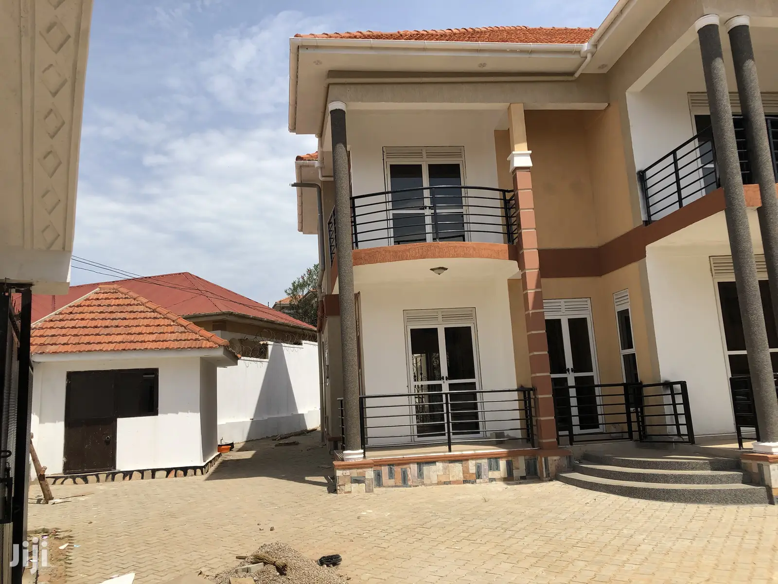 Posh House in Najjera on Sale