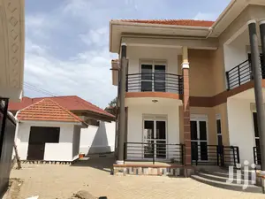Posh House in Najjera on Sale