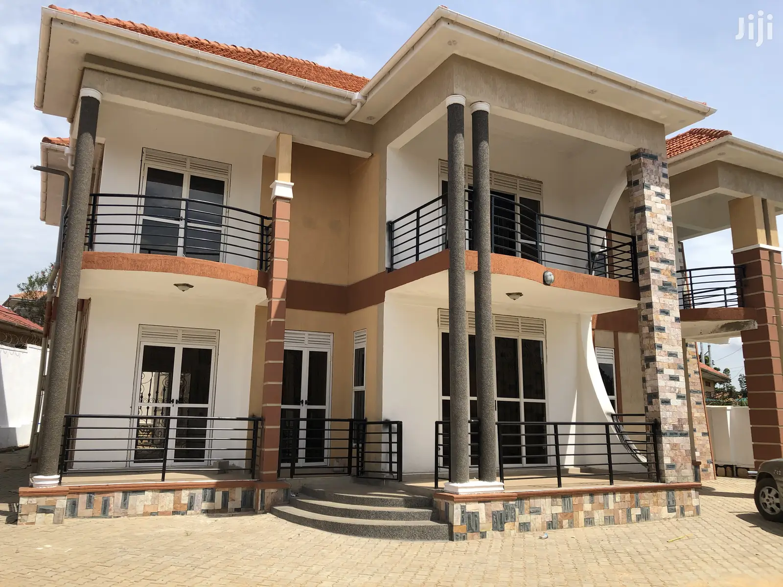 Posh House in Najjera on Sale