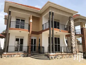 Posh House in Najjera on Sale