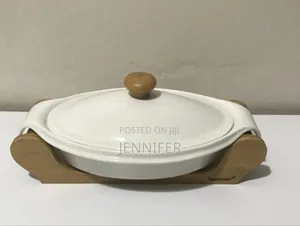 White Ceramic Casserole Dish With a Lid