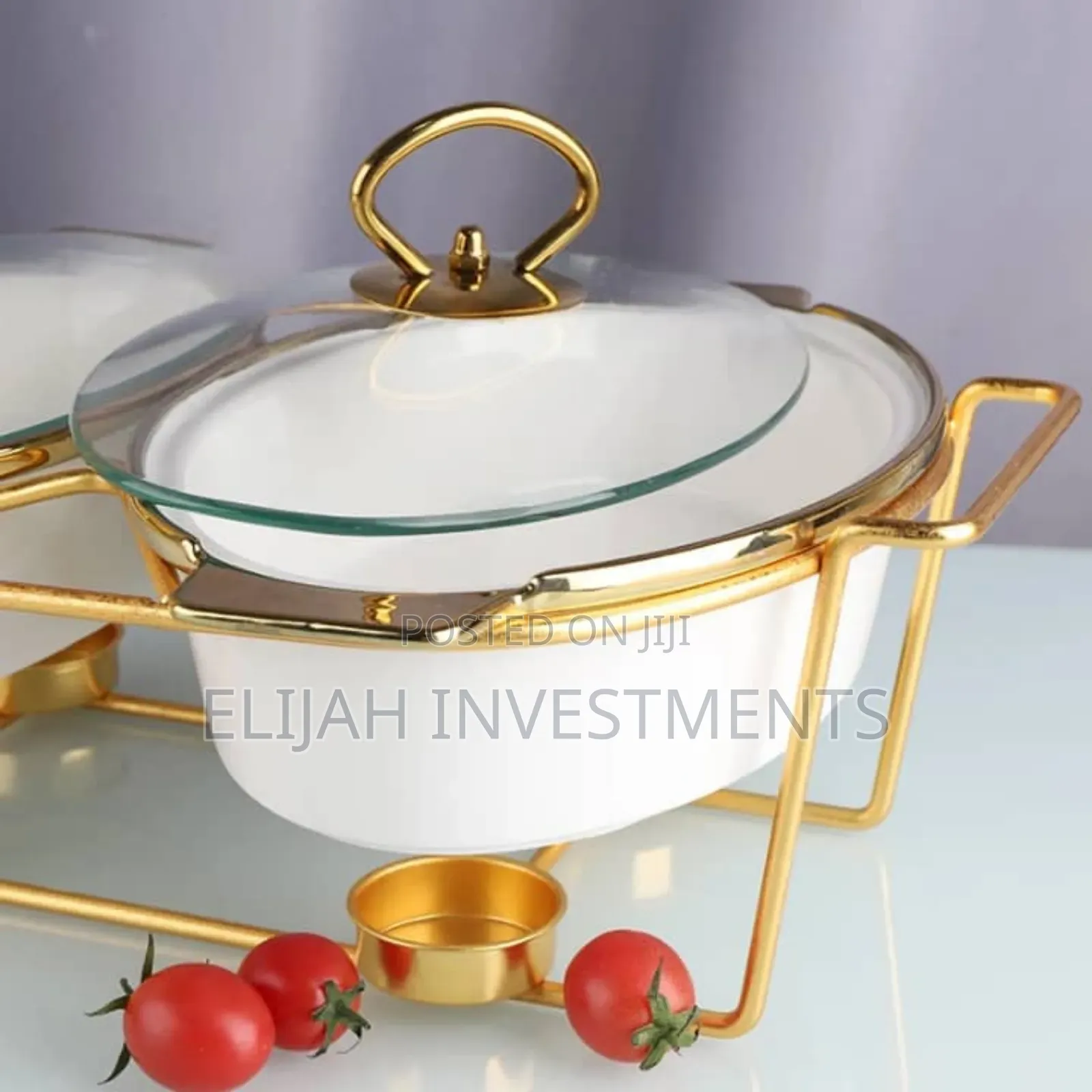 Ceramic Chafing Dishes With A Golden Stand