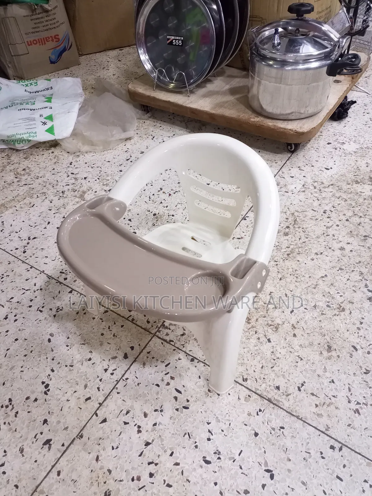 Comfortable Baby Feeding Seating Plastic Chair See