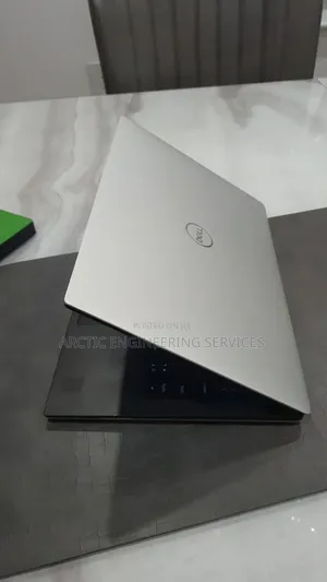 Laptop Dell XPS 13 2-in-1 (9315) 16GB Intel Core Ultra 7 SSD 512GB