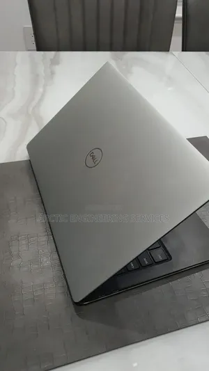 Laptop Dell XPS 13 2-in-1 (9315) 16GB Intel Core Ultra 7 SSD 512GB