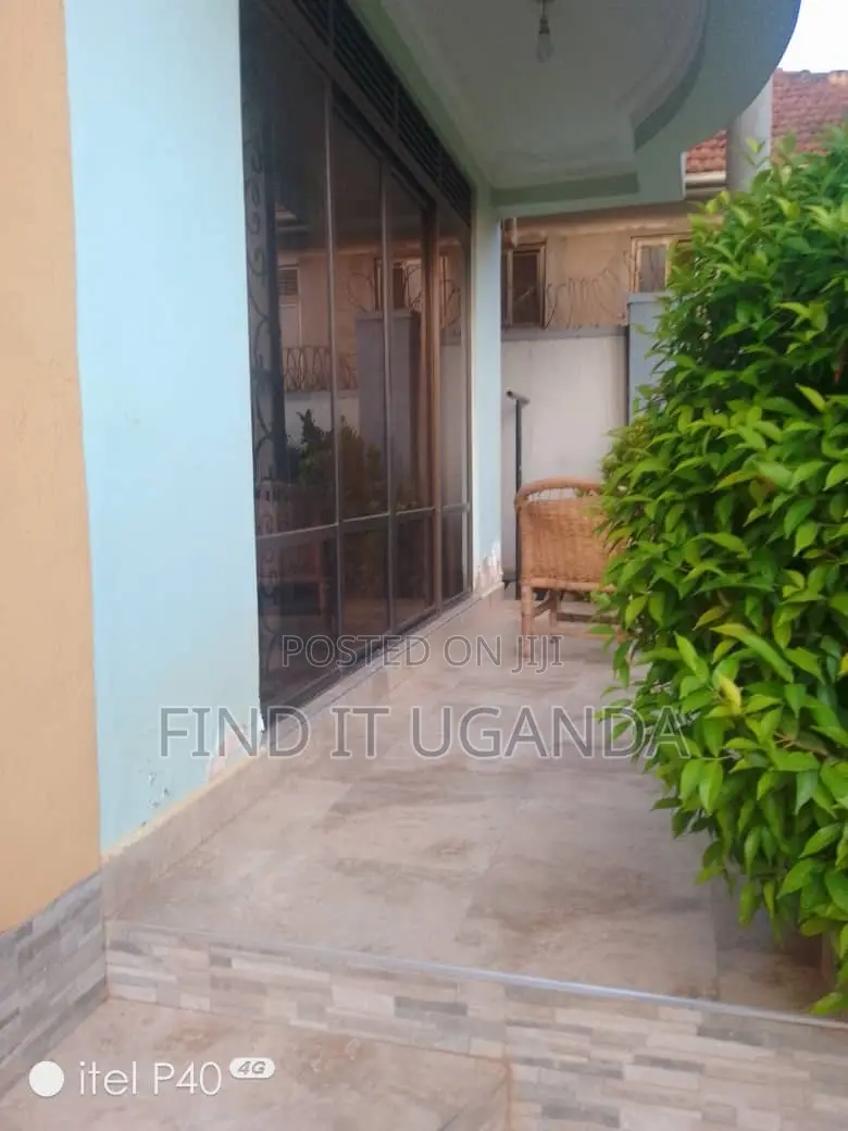 4bdrm House in Central Division for sale