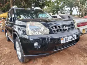 Nissan X-Trail 2011 Black