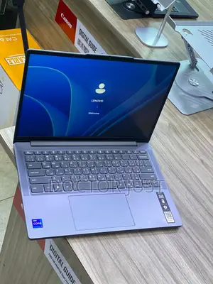 Laptop Lenovo IdeaPad 5 Slim 13th Gen I7 16GB Intel Core I7 SSD 512GB