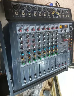 Yamaha Amp Mixer 8 Channels