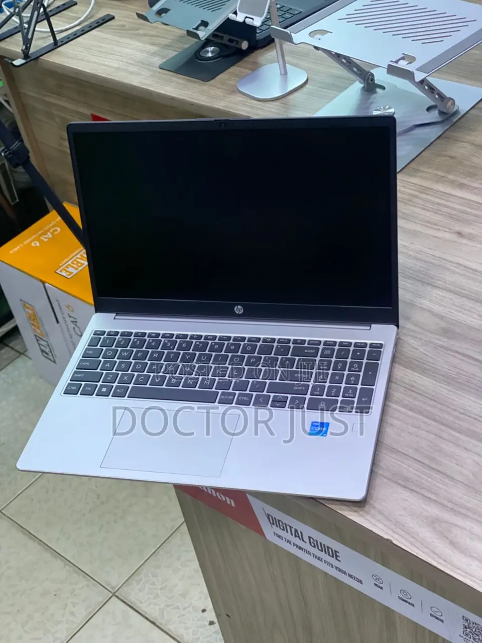 Laptop HP 250 G10 16GB Intel Core I5 SSD 512GB