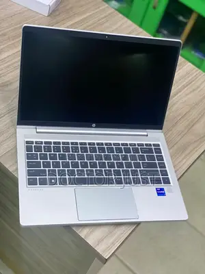 Laptop HP ProBook 440 G8 16GB Intel Core I7 SSD 512GB