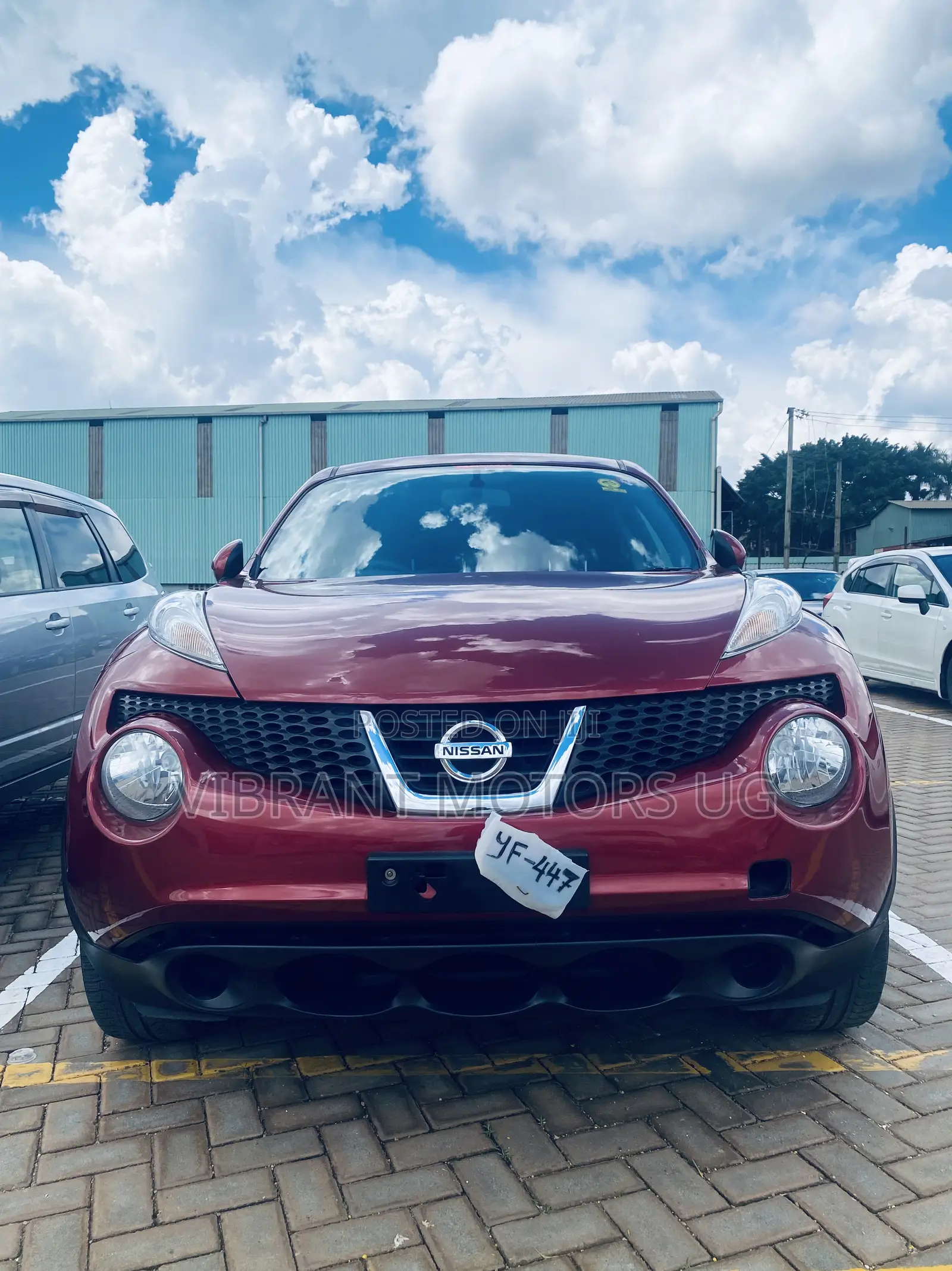 Nissan Juke 2012 Maroon
