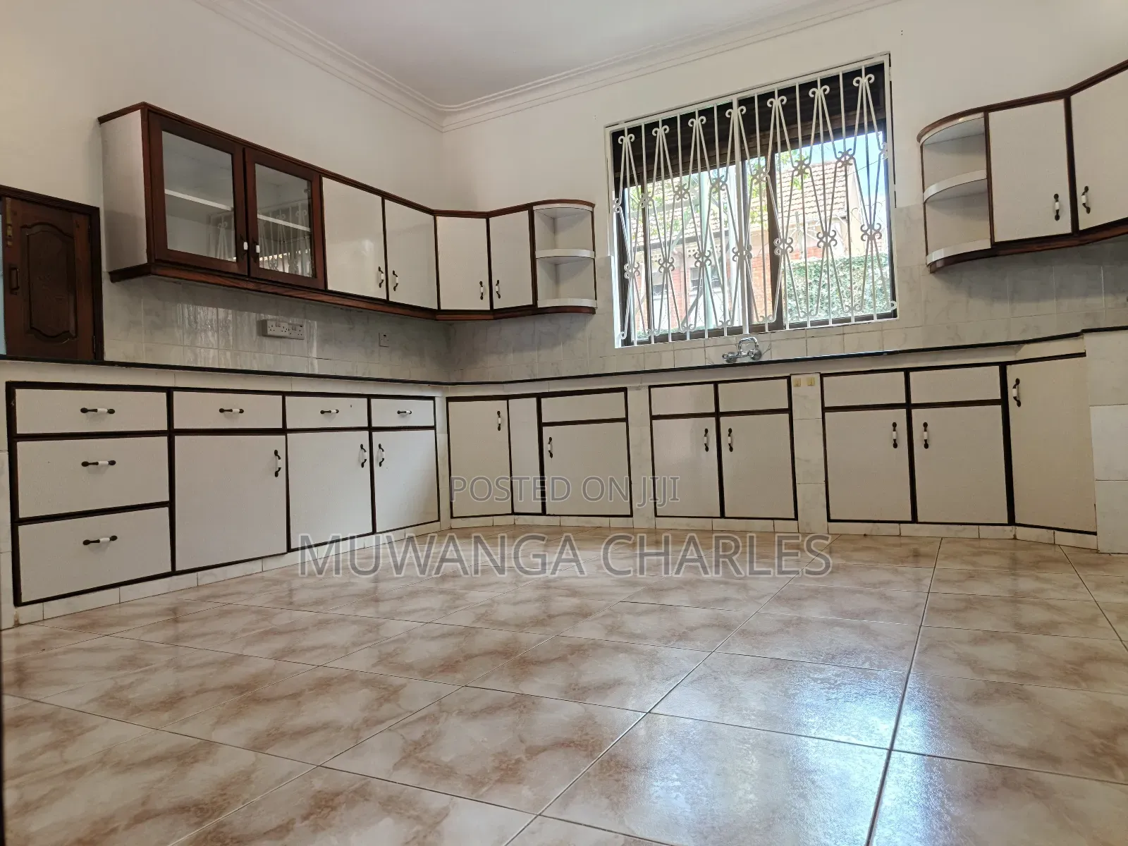 6bdrm Duplex in Fs Properties Ltd, Nakawa for rent
