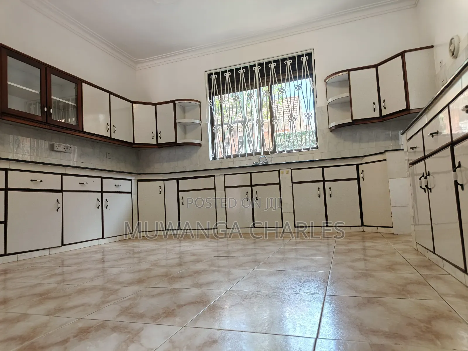 6bdrm Duplex in Fs Properties Ltd, Nakawa for rent
