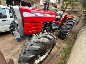 Heavy Duty Tractor