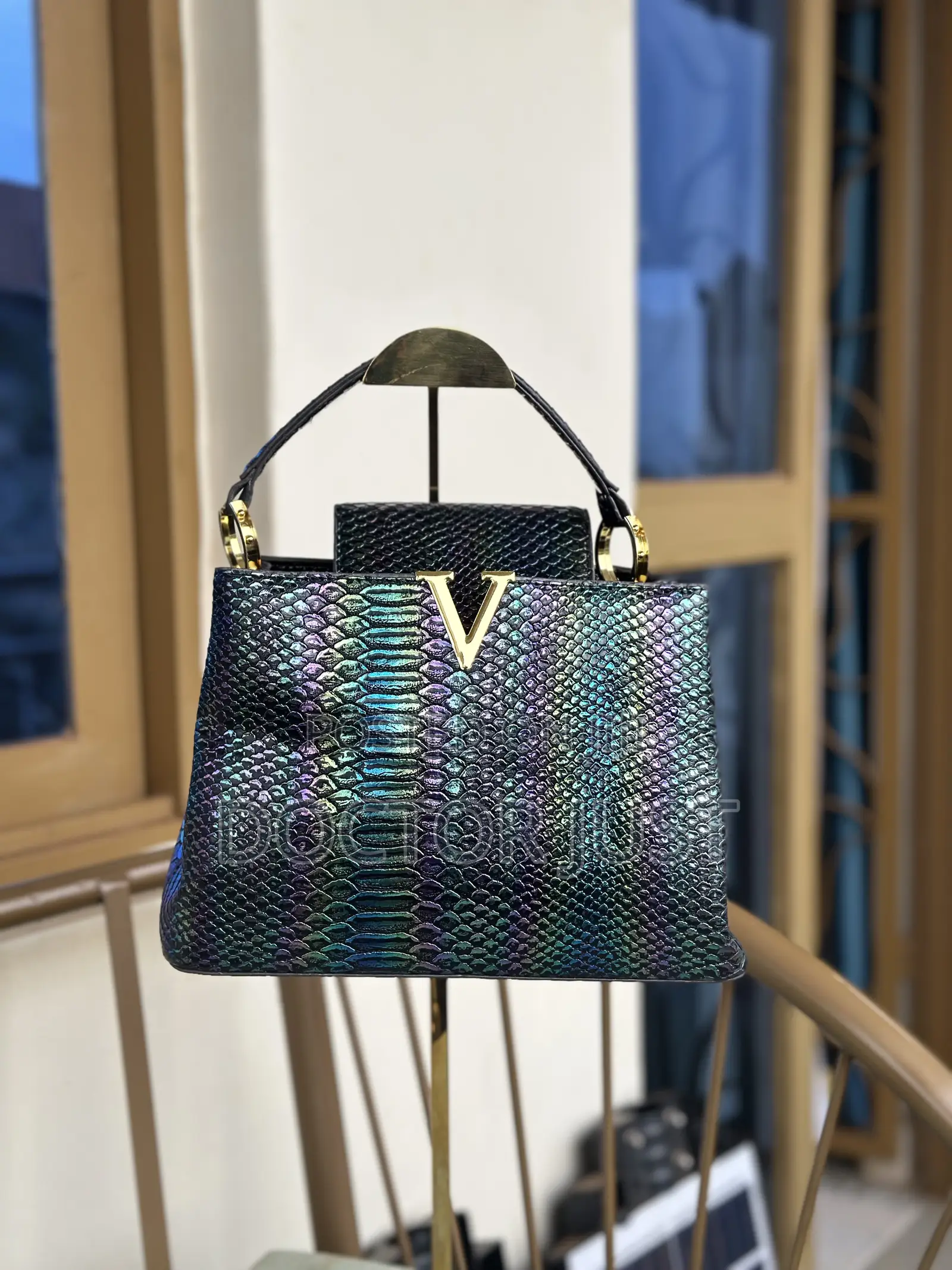 Blue Hard Leather Snake Pattern Bag